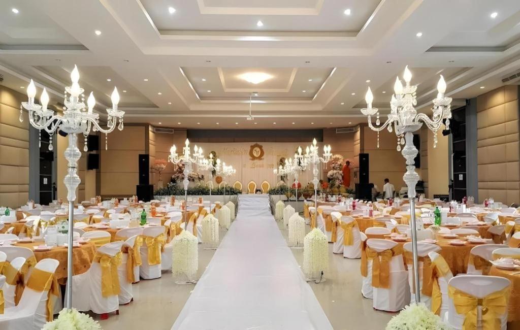S-Tawan Hotel&Convention Maha Sarakham Zewnętrze zdjęcie