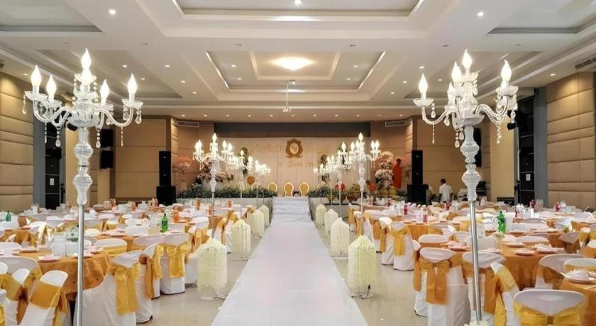 S-Tawan Hotel&Convention Maha Sarakham Zewnętrze zdjęcie